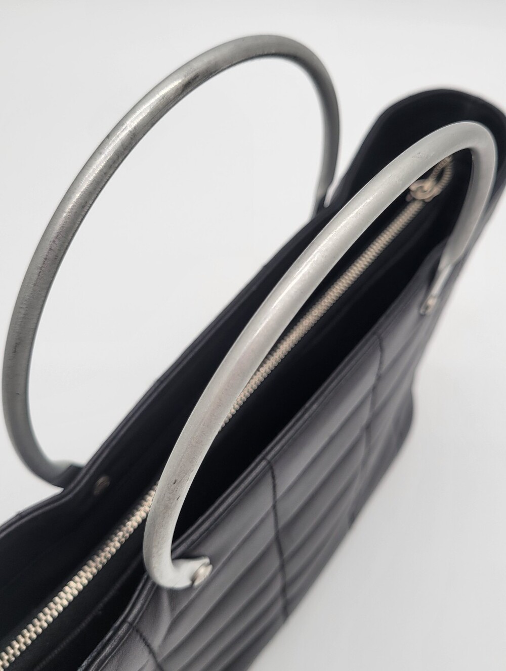 Vintage Chanel Series 5 Chocolate Bat Tote - Picture 10 of 12